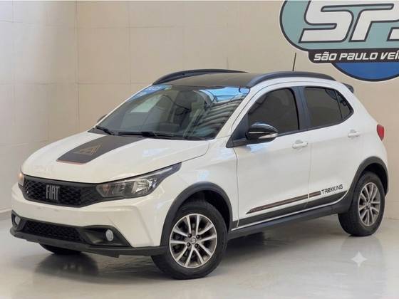 FIAT ARGO 1.3 FIREFLY FLEX TREKKING CVT